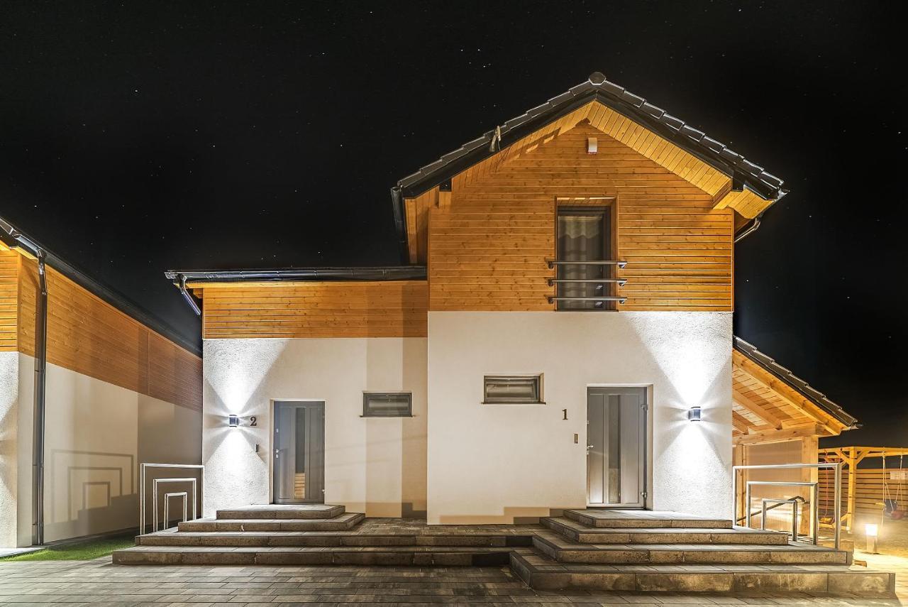 Domki Zlote Piaski Kryty Basen Sauna Jacuzzi Jastrzębia Góra Kültér fotó