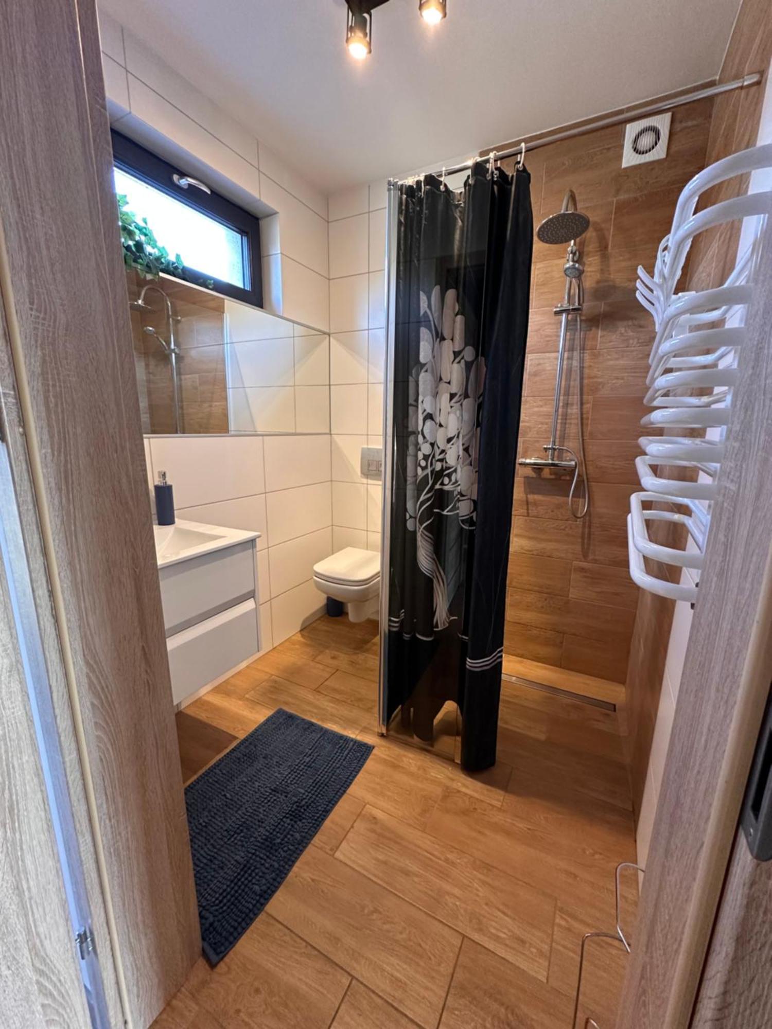 Domki Zlote Piaski Kryty Basen Sauna Jacuzzi Jastrzębia Góra Kültér fotó