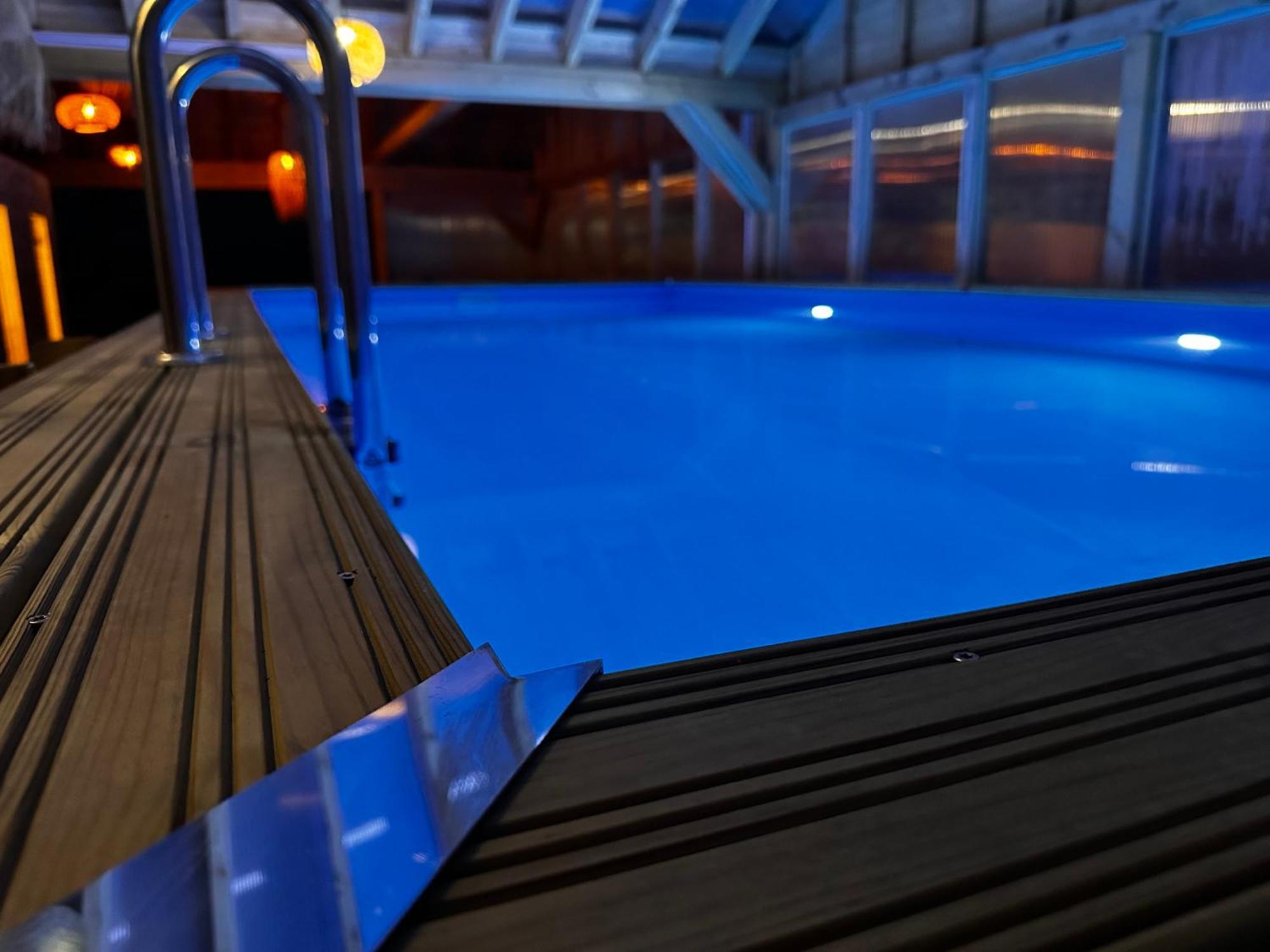 Domki Zlote Piaski Kryty Basen Sauna Jacuzzi Jastrzębia Góra Kültér fotó